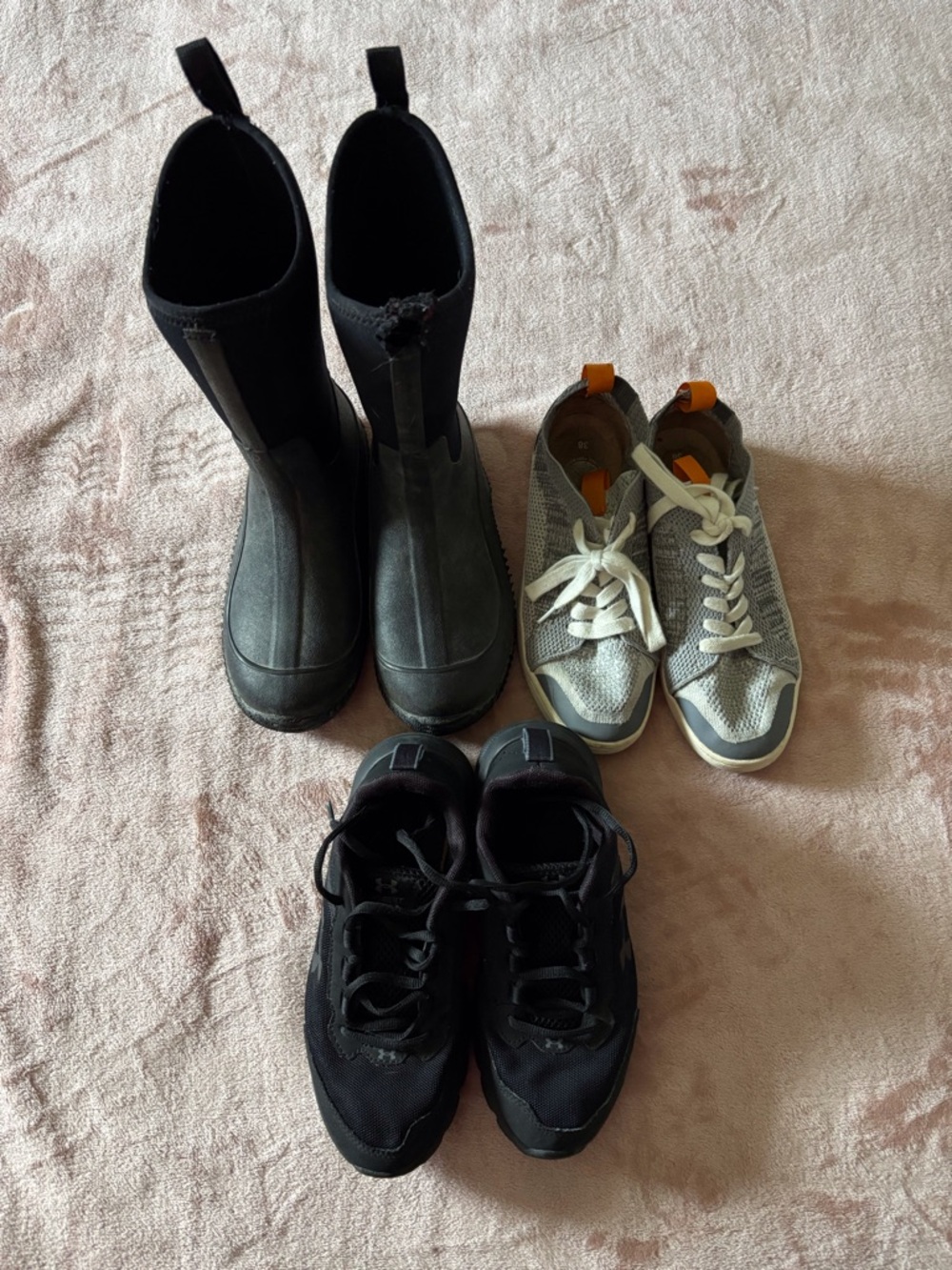 Boys 4y shoe/boot bundle